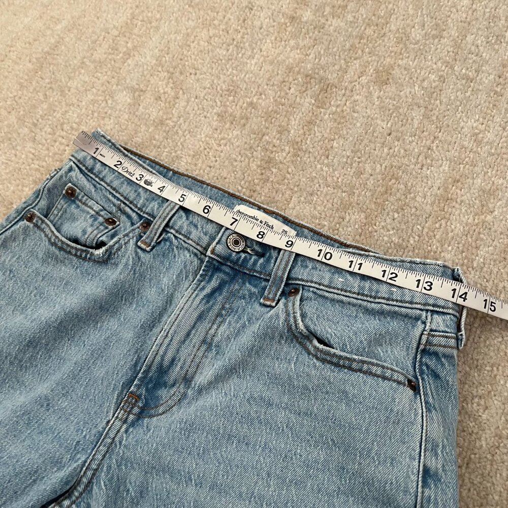 Abercrombie & Fitch Low Rise Baggy Blue Jeans 25/0 Short - Picture 8 of 10